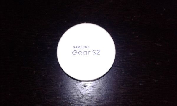Samsung Gear S2 classic جديدة لم تستخدم من قبل الا للتجربة