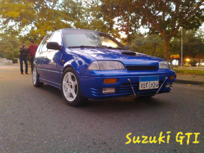 سيارة suzuki 1300 gti
