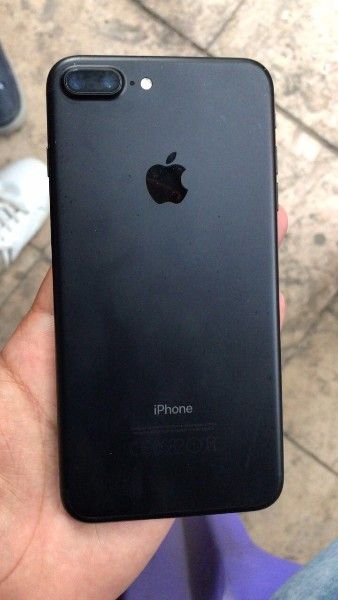 IPhone 7 plus from UAE used  h 