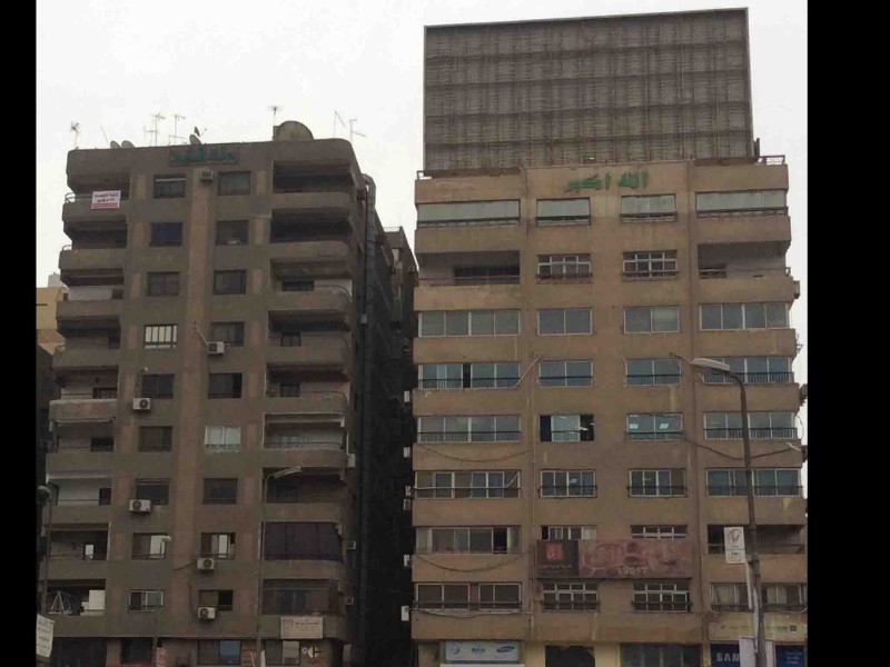 شقة سوبر لكوس بموقع متميز بمدينة نصر 