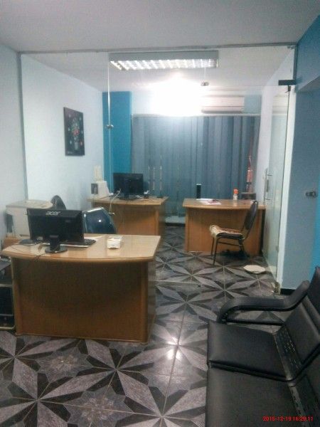 شقة بسموحة للإيجار لمكتب أو مقر عيادة قانون جديد شارع إسماعيل سري